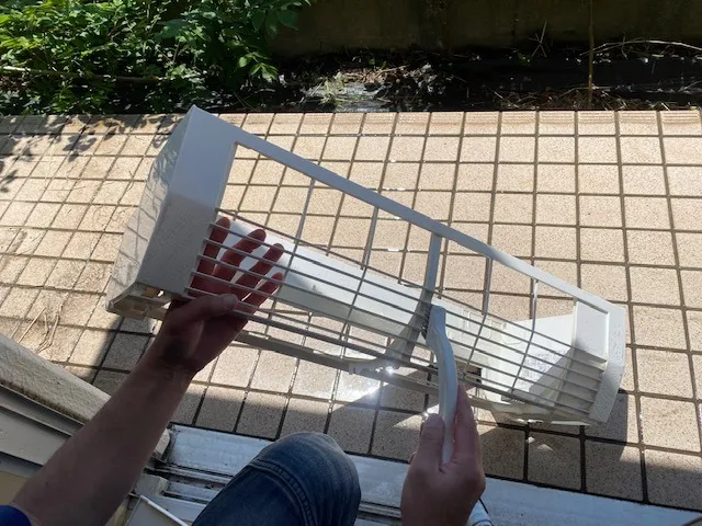 定期清掃を外注しても仕事が減らない|総務担当者の業務負担を整理する方法